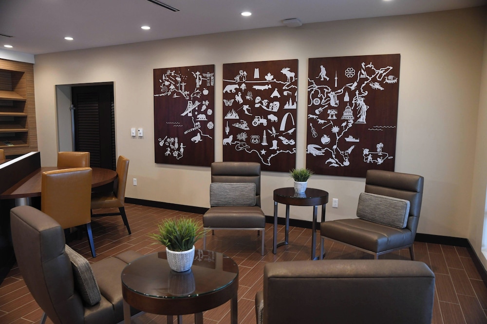 TownePlace Suites by Marriott Kansas City at Briarcliff - photo 2