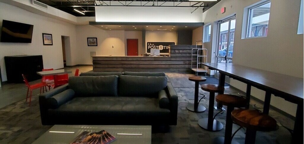 Post Time Inn - photo 4