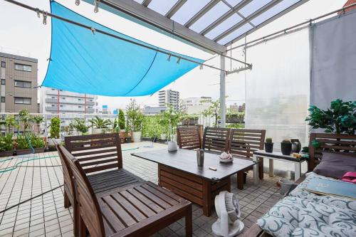 浅草桜橋ハイツ Asakusa Sakurabashi 2F — 4-Star Luxury Hotel in Tokyo, Japan
