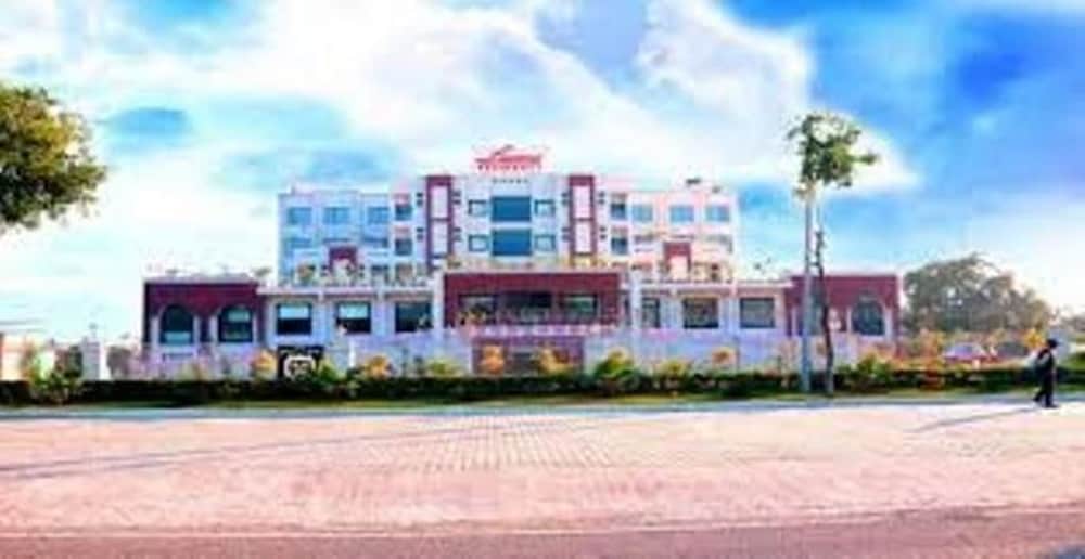 Hotel Luxmi Residency in Panipat, India