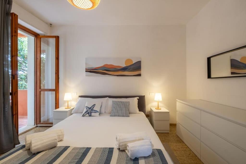 Villa Sant'andrea 180m To the Sea Privat Parking Netflix Self Check in — 4-Star Luxury Hotel in Quartu Sant'elena, Italy