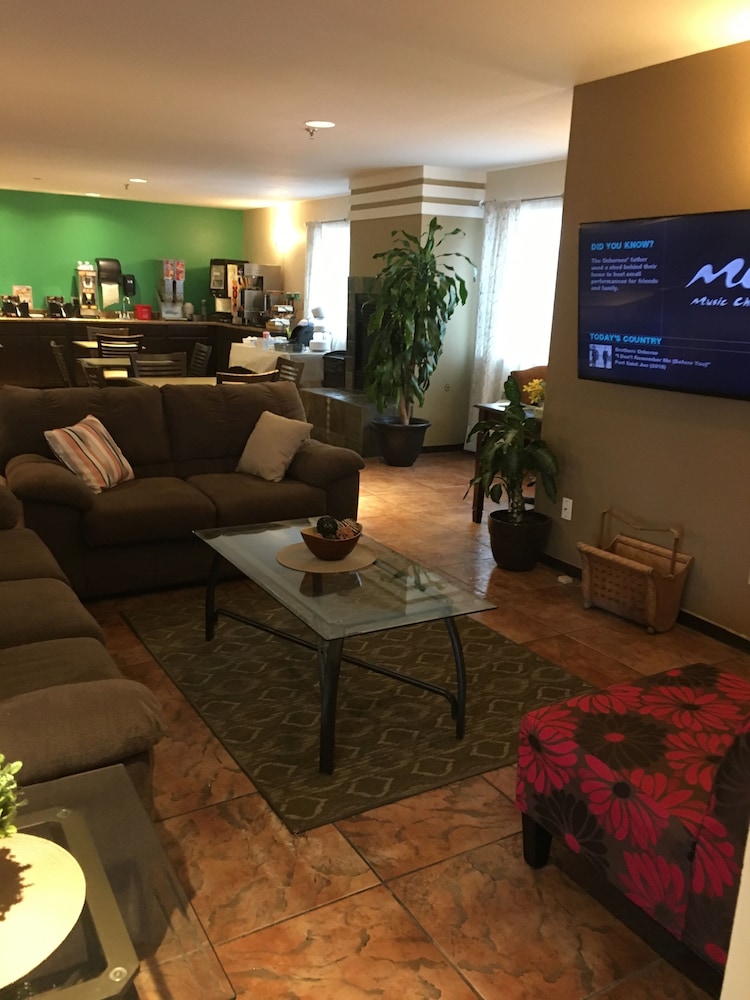 Cheyenne Guest Inn - photo 21