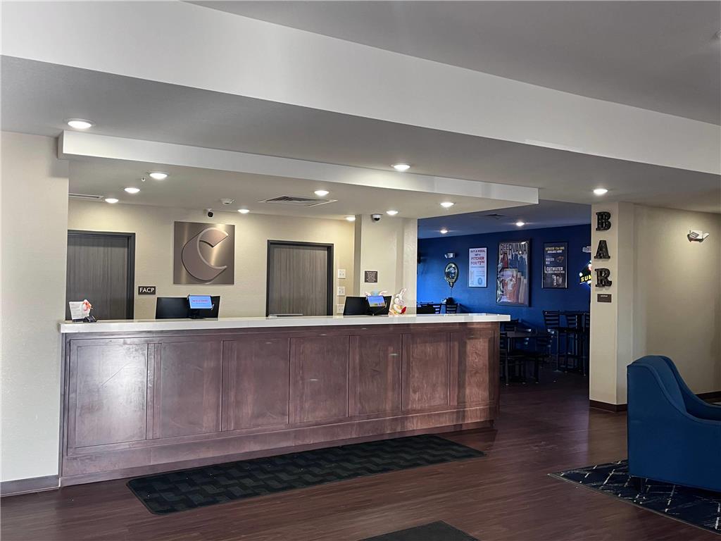 Comfort Inn & Suites North Mankato - photo 11