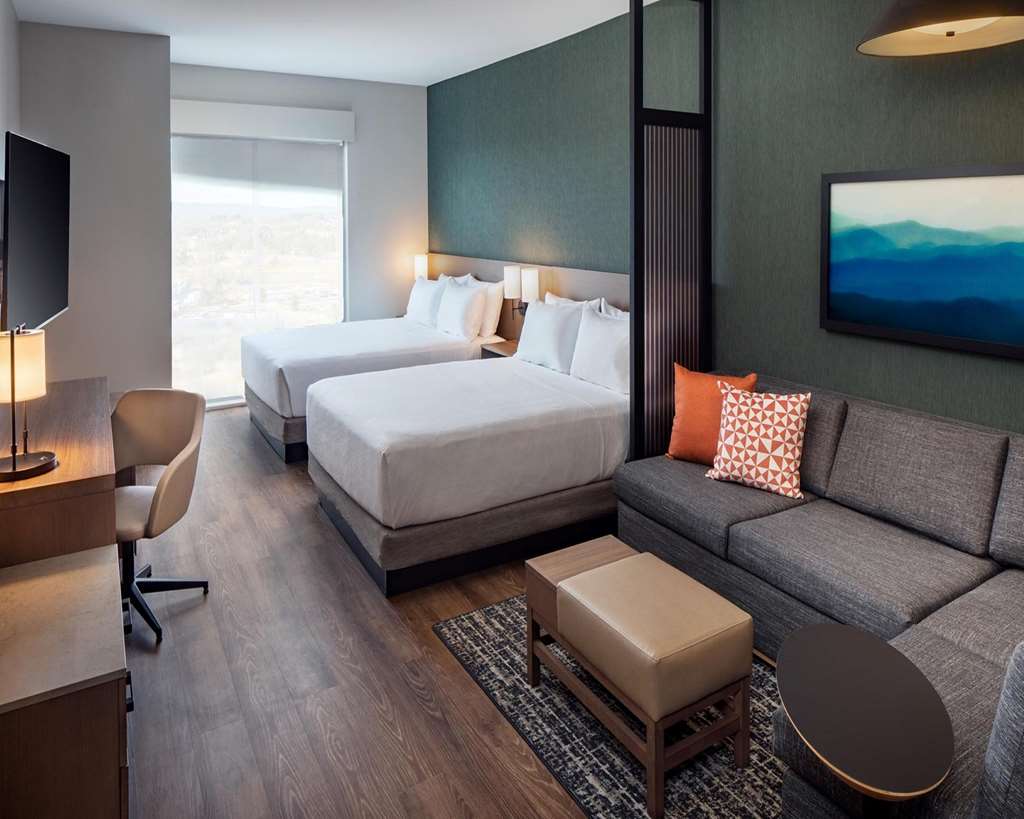 Hyatt Place Harrisonburg - photo 36