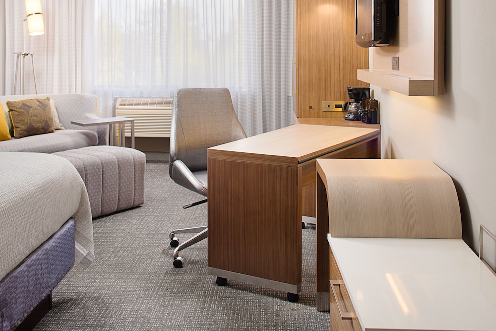 Courtyard by Marriott Sacramento Midtown - photo 10