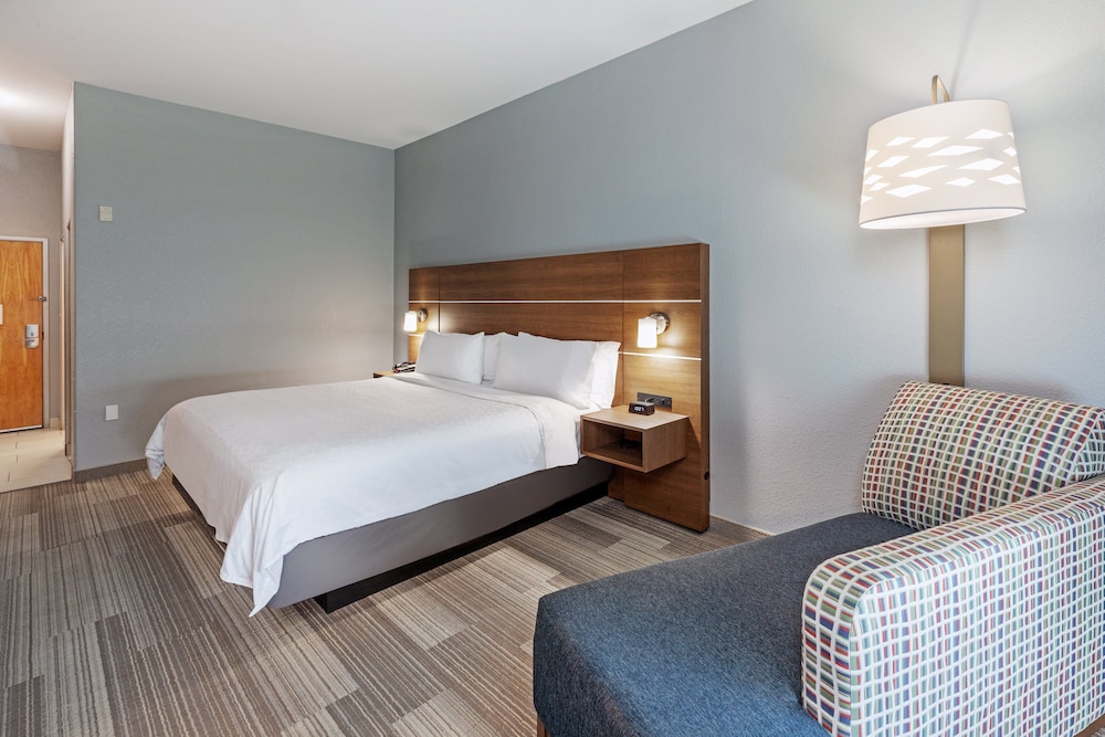 Holiday Inn Express & Suites Austin NE Hutto by IHG - photo 15