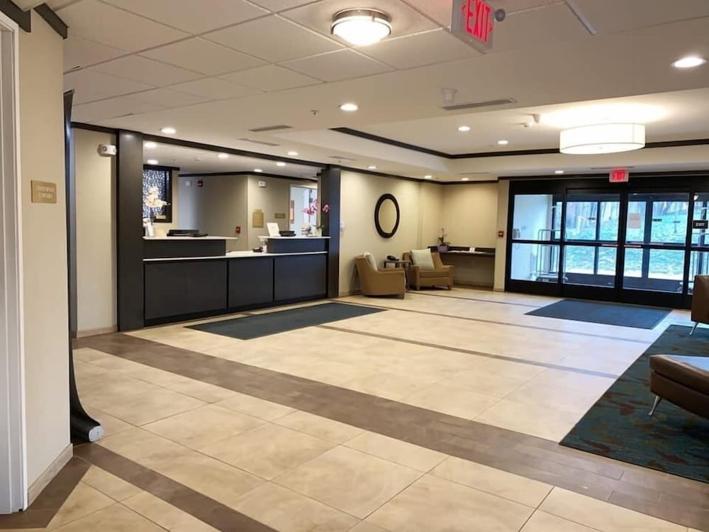 Candlewood Suites Belle Vernon an IHG Hotel - photo 5