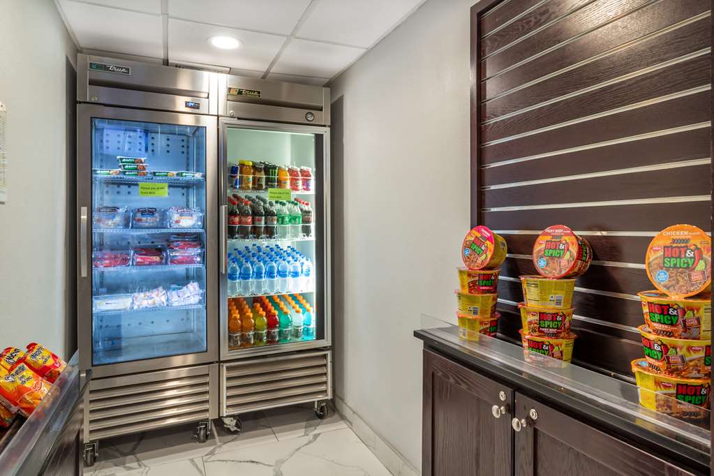 Best Western Plus Houston Energy Corridor - photo 32