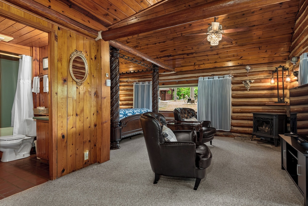 Tall Pines Inn - photo 72