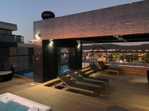 Luxury at Jurerê Internacional NEW WiFi750Mbps — 4-Star Luxury Hotel in Florianopolis, Brasil
