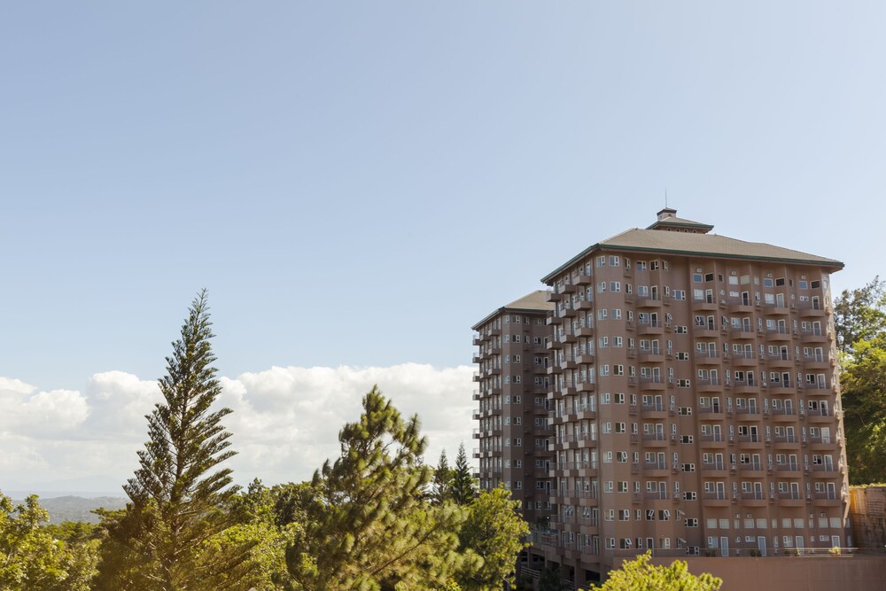 Canyon Woods Resort Club — hotel in Calaca