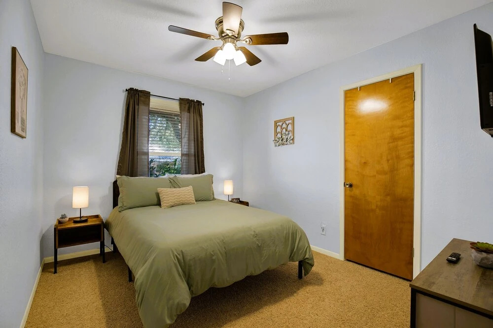 Hill Country Haven Hot Tub & Game Room — 4-Star Luxury Hotel in Fredericksburg, United States