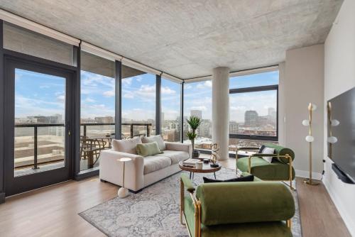 Sage Modern Apartments Near Union Park in West Loop — 4-Star Luxury Hotel in Chicago, United States