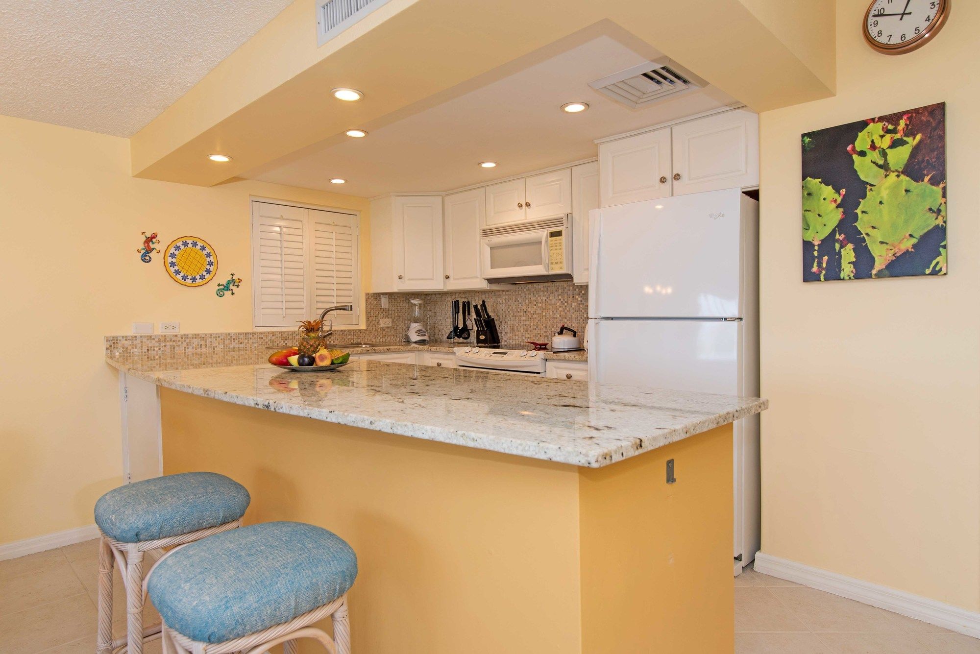 Aqua Bay Club Luxury Condos