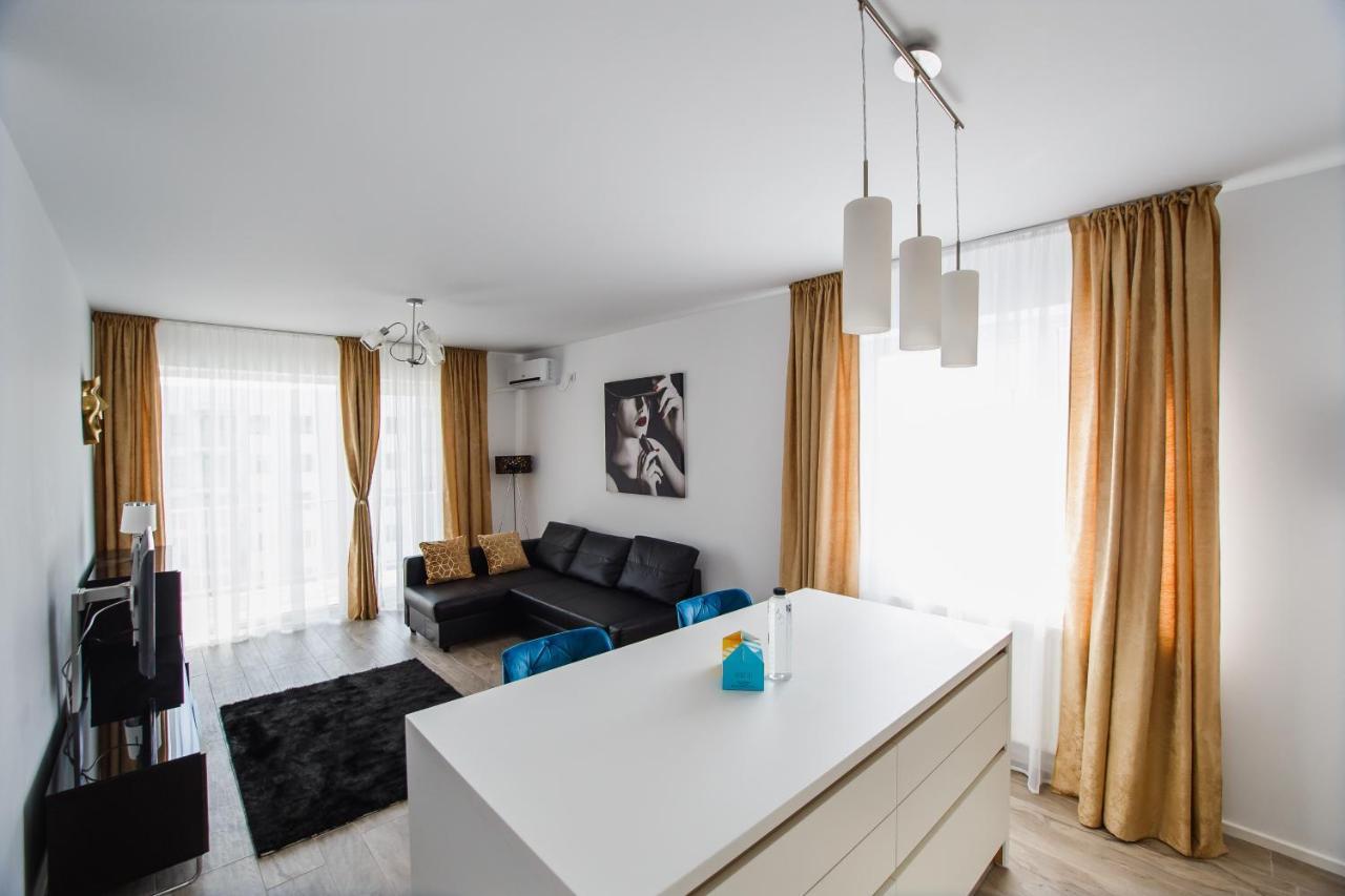 No. 10 The Penthouse in City Center — 4-Star Luxury Hotel in Oradea, Romania