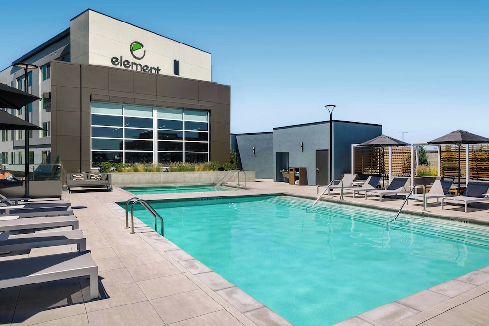 Element Reno Experience District - photo 36