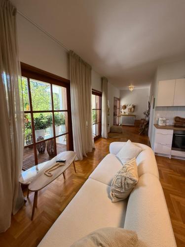 The Gardenian 15 min from Athens Airport — 4-Star Luxury Hotel in Paiania, Greece