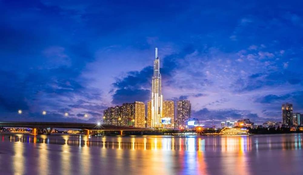 Vivian Landmark 81 Residence Luxury — 5-Star Luxury Hotel in Ho Chi Minh City, Vietnam