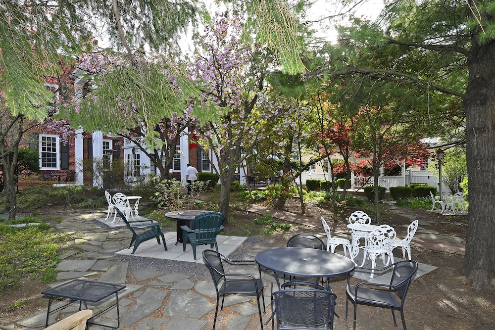 The Country Inn of Berkeley Springs - photo 35