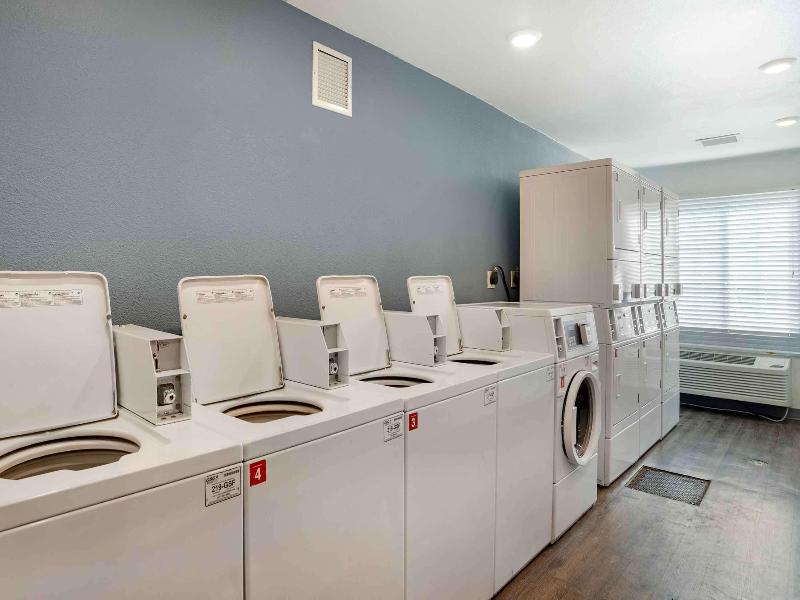 Woodspring Suites Panama City - photo 11