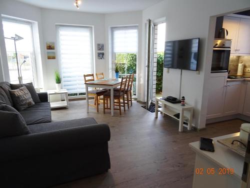 Birkenstr_14 a Wohnung 9 — 4-Star Luxury Hotel in Zingst, Germany