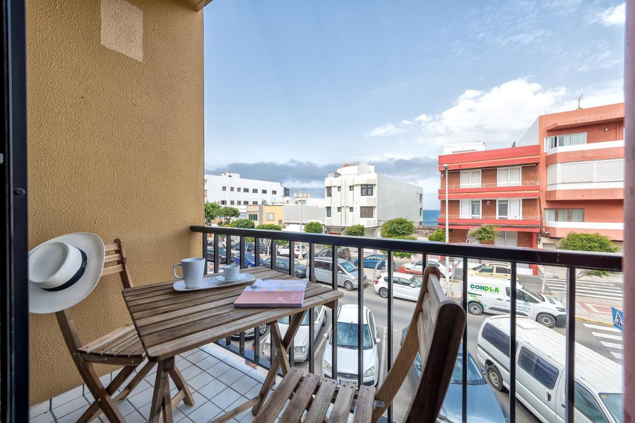 New Cute Apartment at Salinetas Beach. — 4-Star Luxury Hotel in Telde, Spain