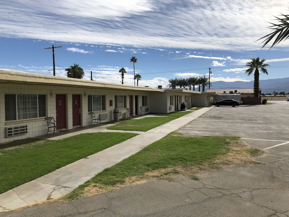 Western Sands Motel - photo 22