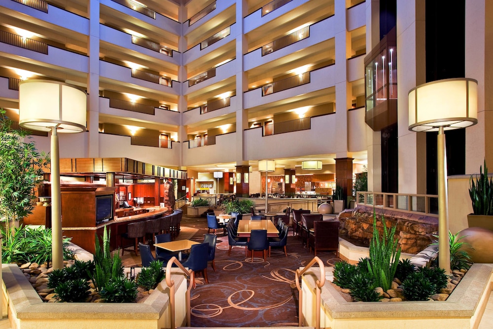 Sheraton Sioux Falls Hotel & Convention Center - featured photo