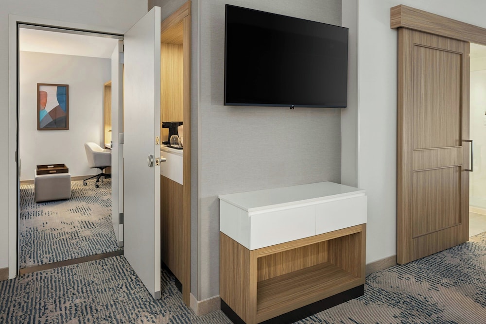 Springhill Suites BY Marriott Bettendorf - photo 8