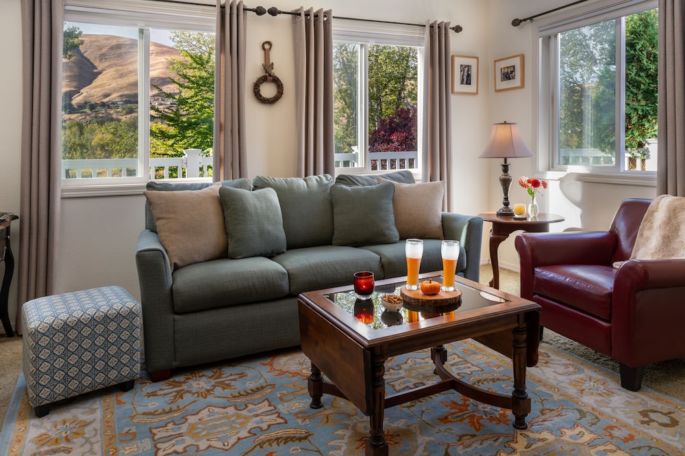 Warm Springs Inn & Winery - photo 25