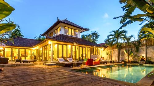Luxury Villa Kudeta 300m BEACH and heart of Seminyak — 5-Star Luxury Hotel in Seminyak, Indonesia