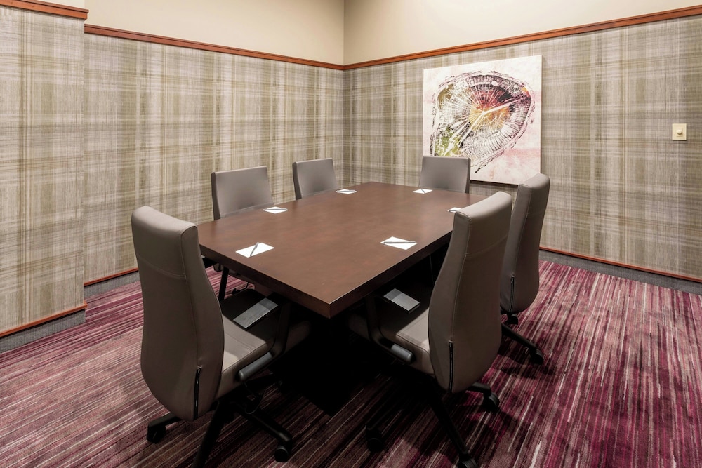 Courtyard by Marriott Rochester Mayo Clinic Area Saint Marys - photo 29