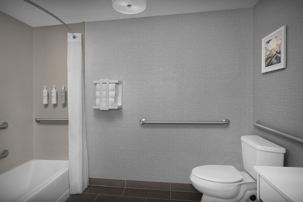 Hampton Inn & Suites Jacksonville South Bartram Park - photo 23