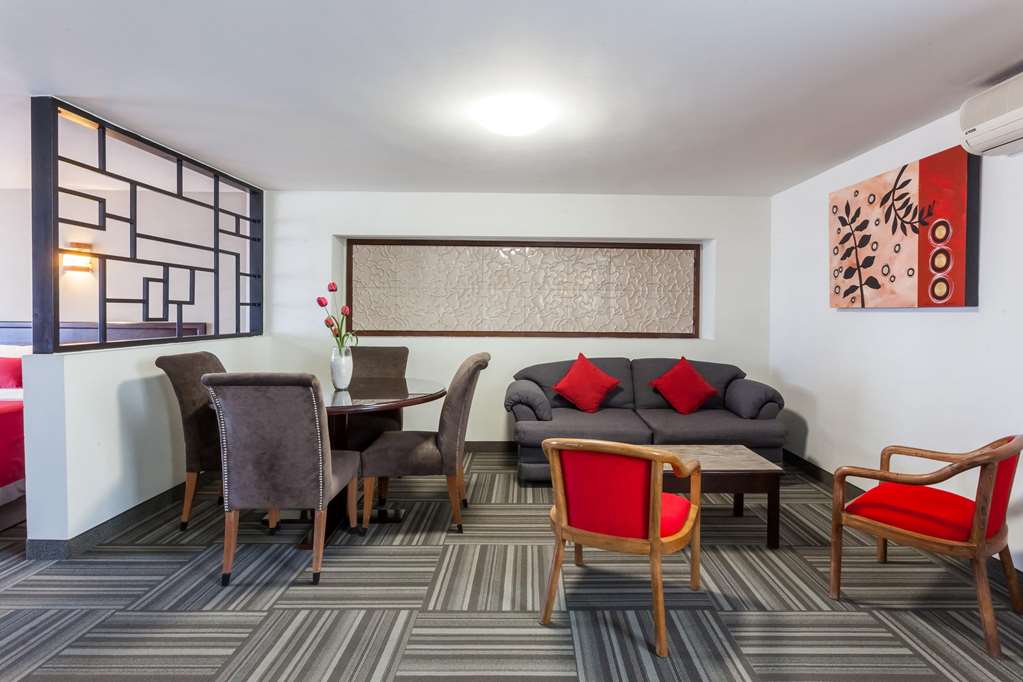 Guest room