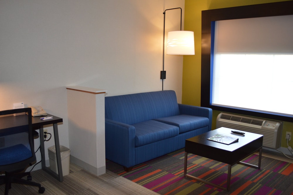 Holiday Inn Express Bloomsburg by IHG - photo 14