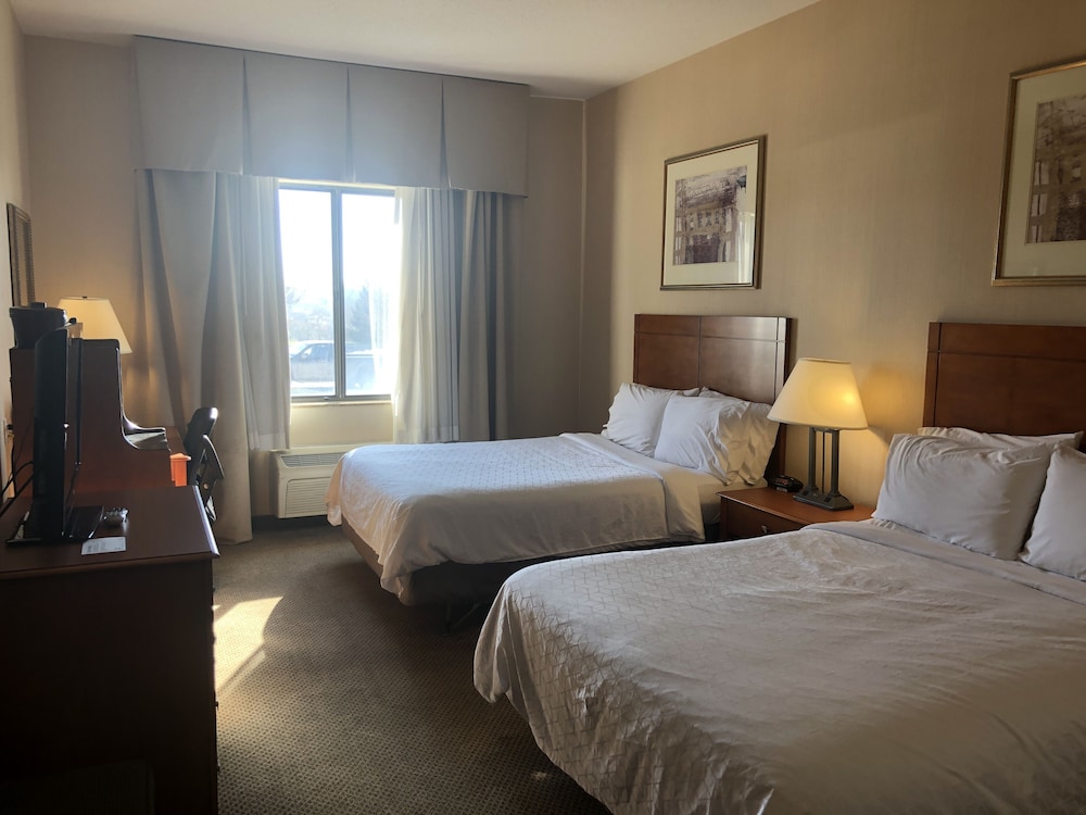 Holiday Inn Express Hotel & Suites Lansing Dimondale by IHG - photo 28