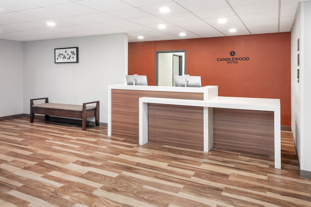 Candlewood Suites Columbus North - photo 39