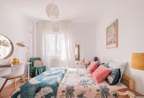 Cozy and Stylish Room with Natural Light and Vibrant Decor