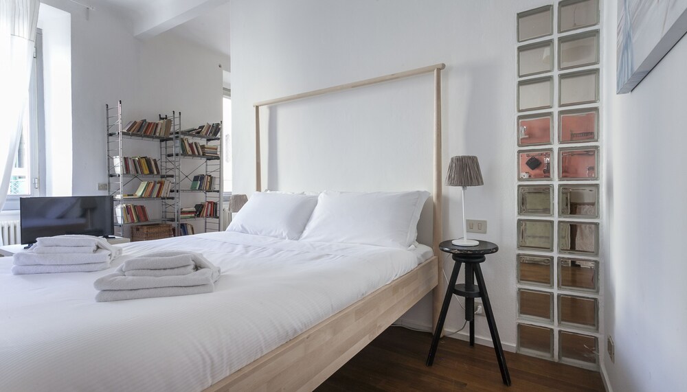 Italianway Fioravanti 12 — 4-Star Luxury Hotel in Milan, Italy