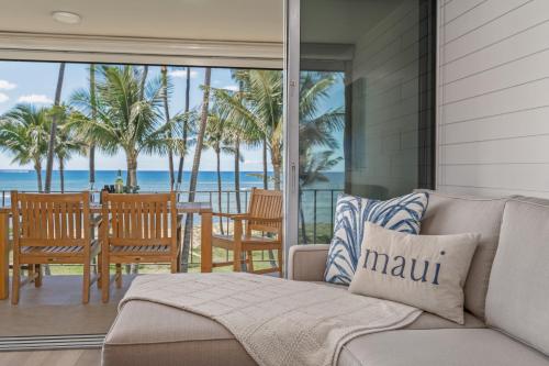 Fully Remodeled Ocean Front Comfort HKOK316 in Kihei, United States