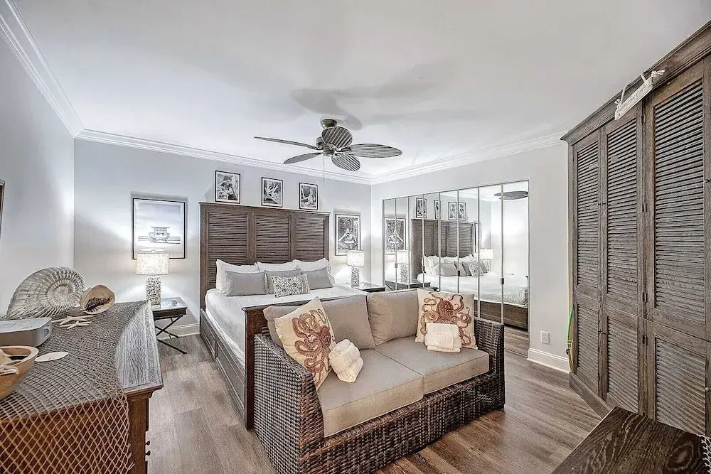 412 Seascape by Avantstay Oceanfront Balcony - photo 10