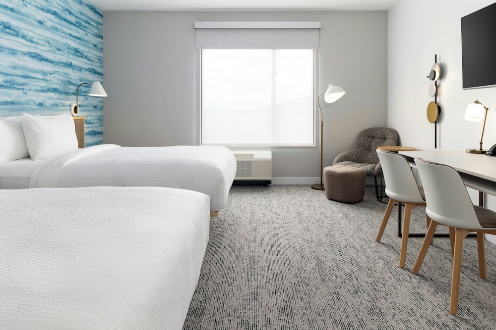 TownePlace Suites by Marriott Monrovia - photo 5