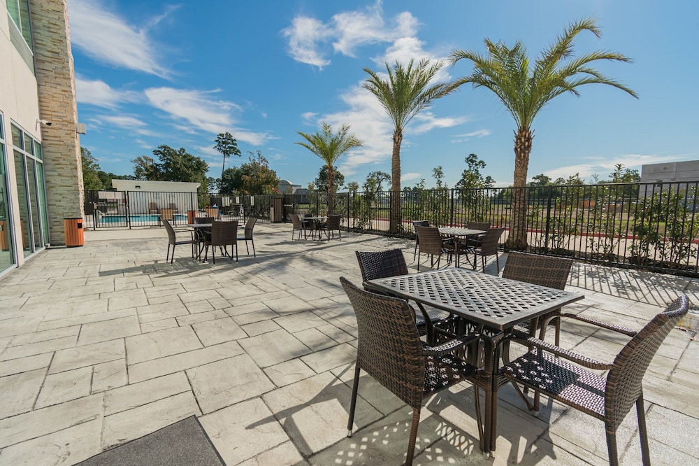 Holiday Inn Express & Suites Houston North I 45 Spring by IHG - photo 19