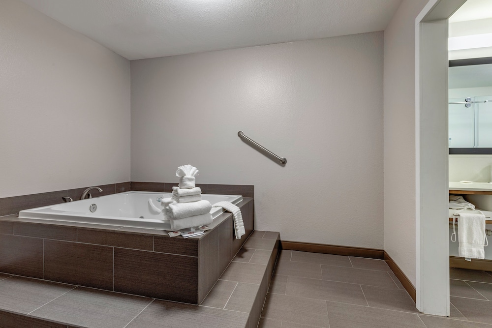Comfort Inn Weatherford - photo 7