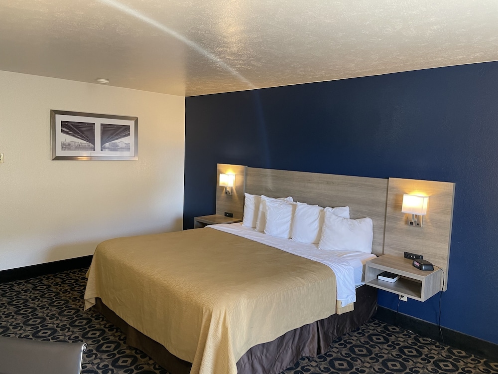 Americas Best Value Inn Roosevelt Ballard - photo 9