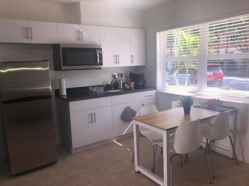 Costa Este Pompano Beach - photo 11