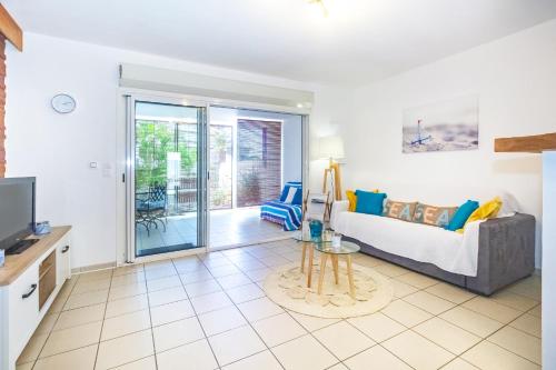 KotéZen à 2 pas de la plage de Trois Bassins — 4-Star Luxury Hotel in Saint-Paul-Les-Dax, Réunion