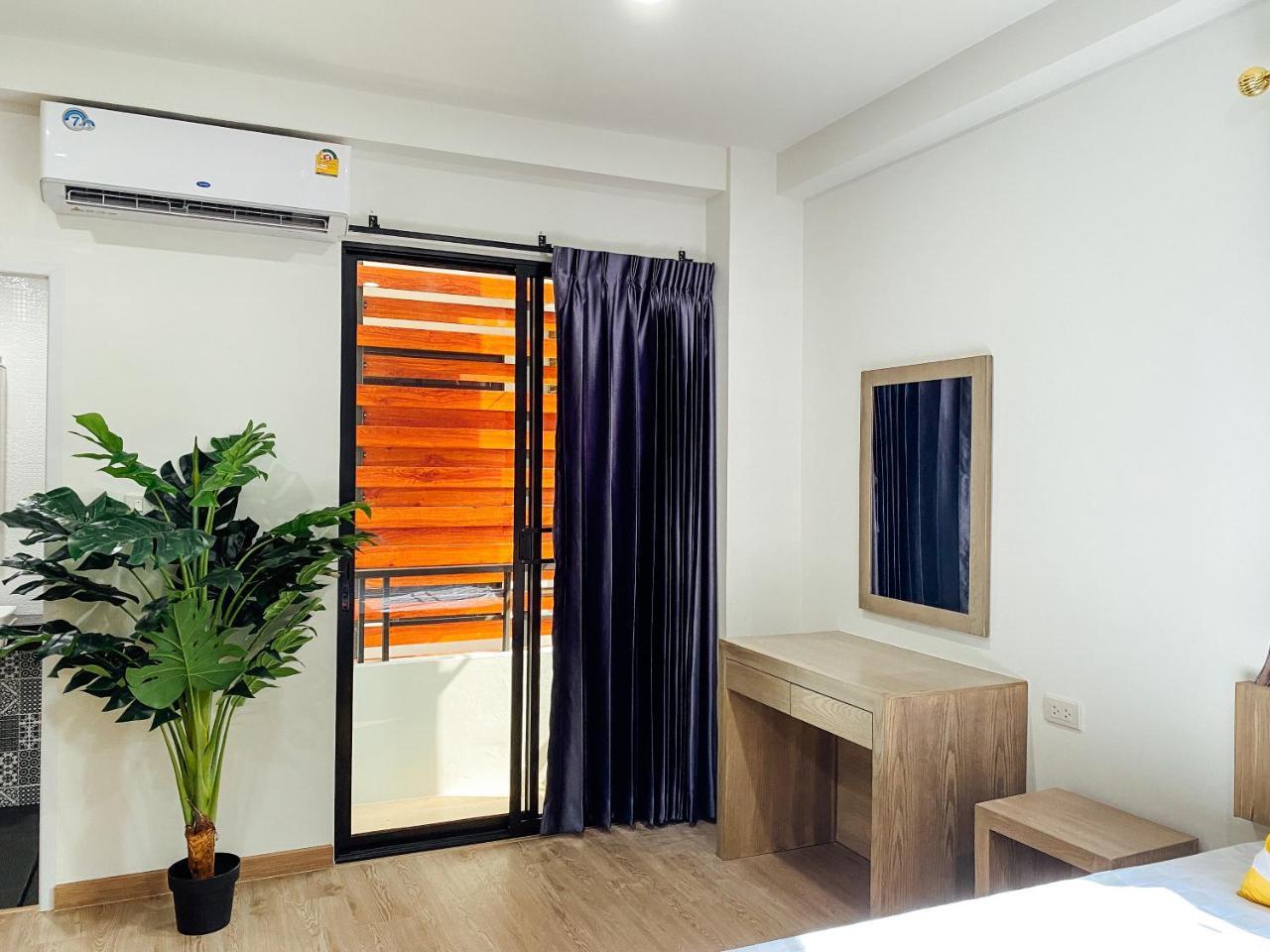 Gp House Bangkok Sukhumvit Onnut Bts Skytrain