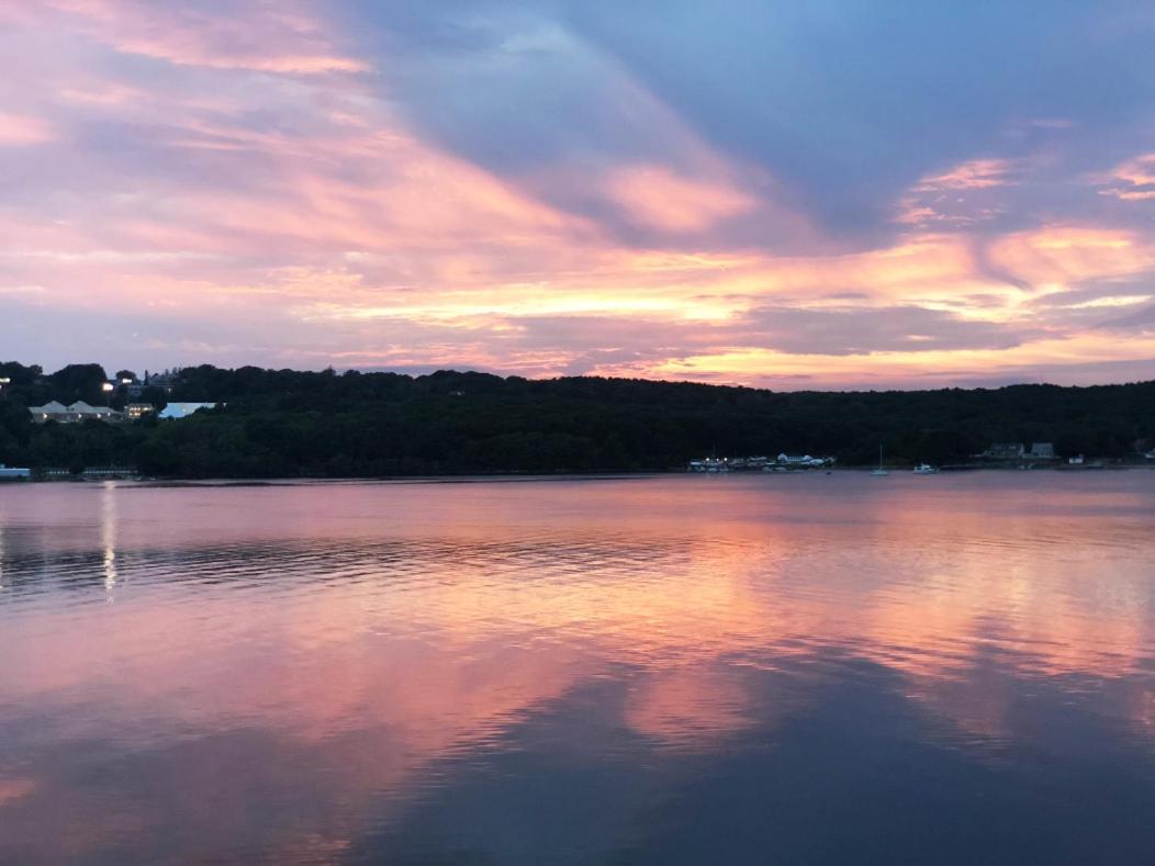 Riverfront Home with a View — 4-Star Luxury Hotel in Groton, United States