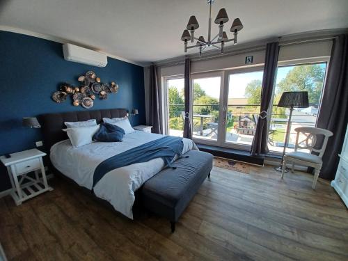 B&B La source de notre Manon — 4-Star Luxury Hotel in Eghezee, Belgium